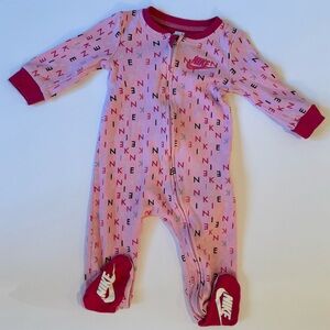 Nike Pink “NIKE” Lettered Zipped Footie 0-3M EUC